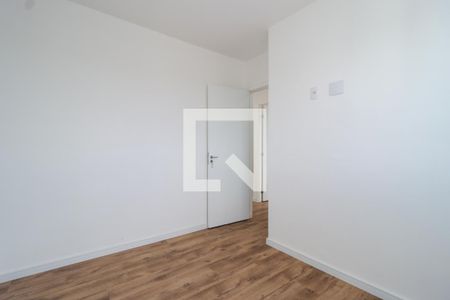 Quarto 1 de apartamento para alugar com 2 quartos, 42m² em Parque Arariba, São Paulo