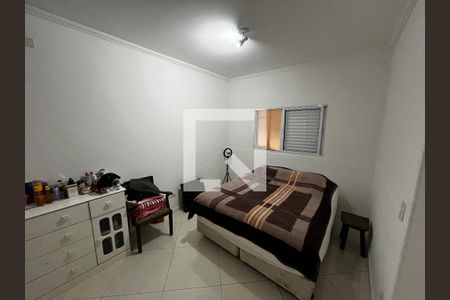 Quarto 2 de casa à venda com 3 quartos, 250m² em Vila Romero, São Paulo