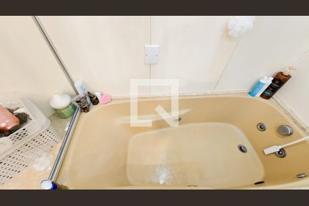 Banheiro Suite de apartamento à venda com 4 quartos, 180m² em Serra, Belo Horizonte