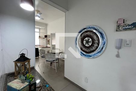 Corredor de apartamento para alugar com 2 quartos, 85m² em Aparecida, Santos