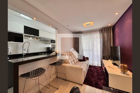 Sala de apartamento à venda com 2 quartos, 57m² em Campestre, Santo André