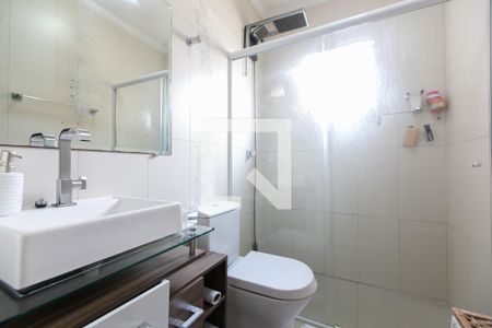 Banheiro 1  de casa à venda com 2 quartos, 120m² em Parque Cruzeiro do Sul, São Paulo