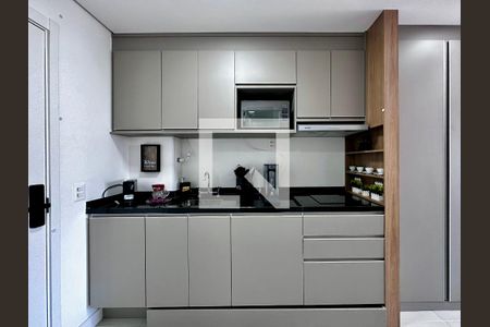 Studio de kitnet/studio para alugar com 0 quarto, 31m² em Jardim das Acacias, São Paulo