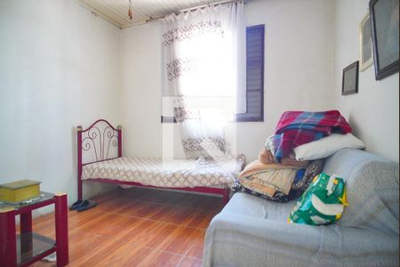 Quarto de casa à venda com 3 quartos, 230m² em Passo da Areia, Porto Alegre