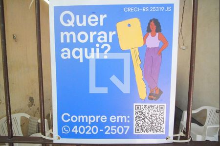 Placa de casa à venda com 3 quartos, 230m² em Passo da Areia, Porto Alegre