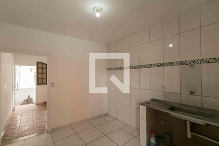 Cozinha de casa para alugar com 3 quartos, 55m² em Céu Azul, Belo Horizonte