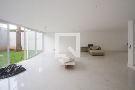 Sala de casa de condomínio à venda com 4 quartos, 539m² em Granja Julieta, São Paulo