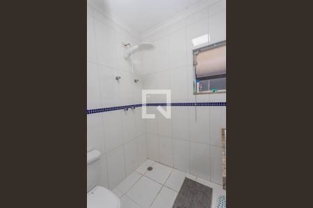 Banheiro social de casa para alugar com 3 quartos, 170m² em Centro, Diadema