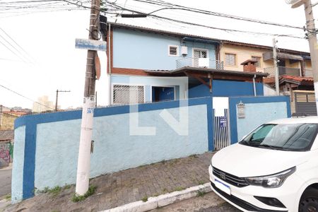 Fachada de casa à venda com 3 quartos, 140m² em Vila Medeiros, São Paulo