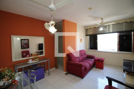 Sala de apartamento para alugar com 2 quartos, 60m² em Penha, Rio de Janeiro