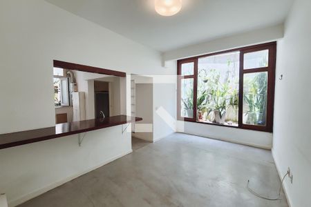 Sala de apartamento para alugar com 1 quarto, 40m² em Botafogo, Rio de Janeiro