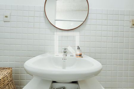 Banheiro de apartamento para alugar com 1 quarto, 40m² em Botafogo, Rio de Janeiro