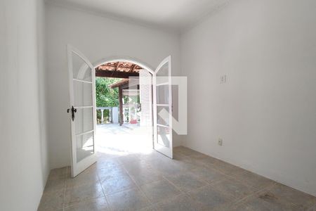 Sala de casa para alugar com 2 quartos, 100m² em Pechincha, Rio de Janeiro