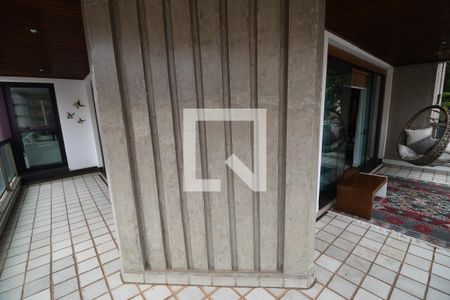 Sala - Sacada de apartamento à venda com 4 quartos, 306m² em Cambuí, Campinas