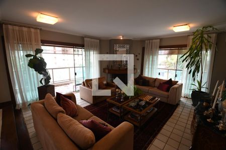 Sala de apartamento à venda com 4 quartos, 306m² em Cambuí, Campinas