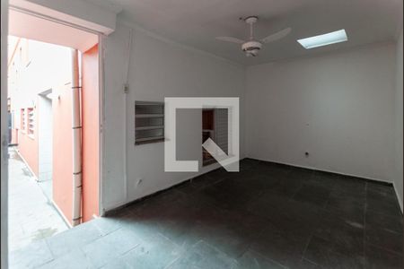 Casa à venda com 3 quartos, 200m² em Ipiranga, São Paulo