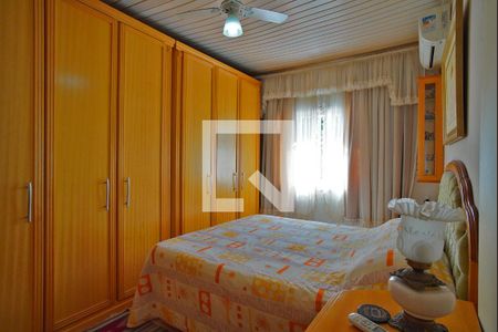 Quarto 1 de casa à venda com 3 quartos, 250m² em Sarandi, Porto Alegre