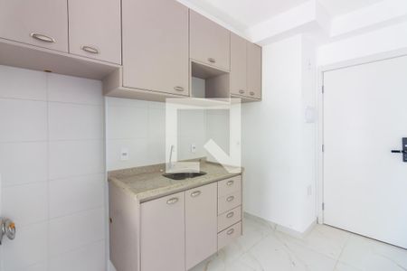 Cozinha de apartamento para alugar com 2 quartos, 40m² em Presidente Altino, Osasco