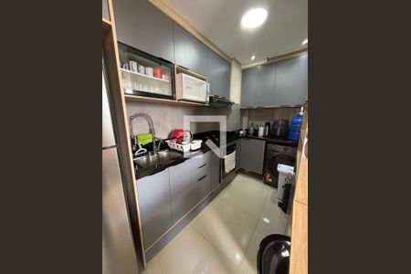 Cozinha e Área de Serviço de apartamento à venda com 2 quartos, 34m² em Jardim Miriam, São Paulo
