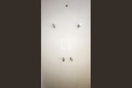 Banheiro de casa à venda com 3 quartos, 106m² em Vila Curuçá, Santo André
