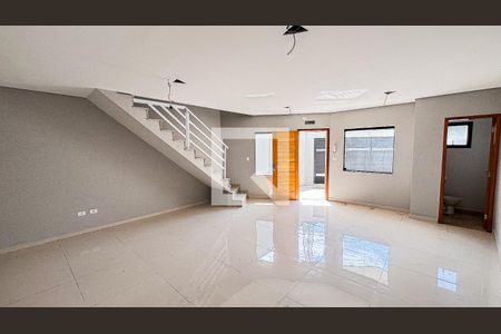 Sala  de casa à venda com 3 quartos, 126m² em Vila Curuçá, Santo André