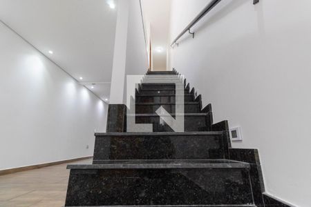 Escada de casa à venda com 3 quartos, 133m² em Vila Matilde, São Paulo