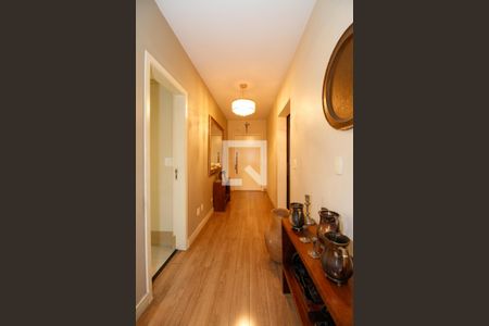 Hall de Entrada de apartamento à venda com 3 quartos, 185m² em Paraíso, São Paulo