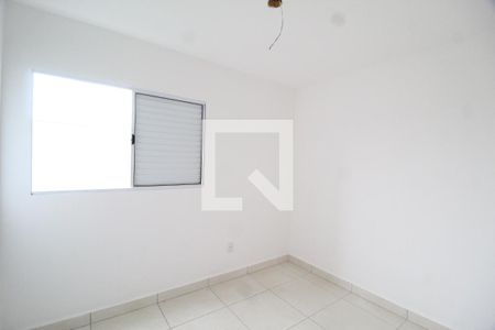 Quarto 2 de apartamento para alugar com 2 quartos, 98m² em Shopping Park, Uberlândia