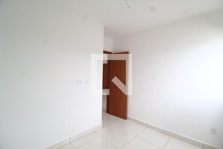 Quarto 2 de apartamento para alugar com 2 quartos, 98m² em Shopping Park, Uberlândia