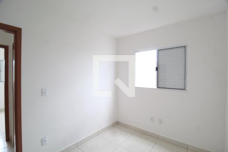 Quarto 1 de apartamento para alugar com 2 quartos, 98m² em Shopping Park, Uberlândia