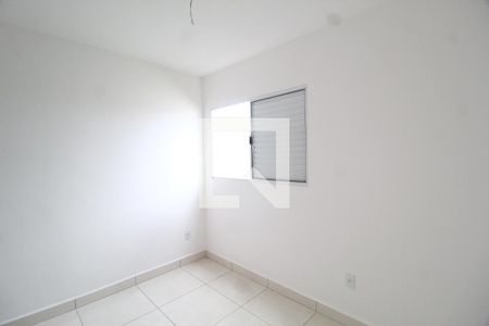 Quarto 2 de apartamento para alugar com 2 quartos, 98m² em Shopping Park, Uberlândia