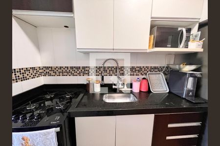 Cozinha e Área de Serviço de apartamento à venda com 2 quartos, 48m² em Cidade Satélite Íris, Campinas