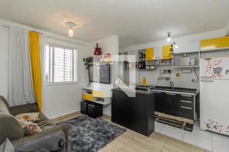 Sala de apartamento para alugar com 2 quartos, 47m² em Vila Penteado, São Paulo