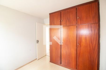 Quarto 1 de apartamento à venda com 3 quartos, 67m² em Jardim Aeroporto, São Paulo