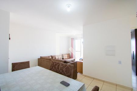 Sala de apartamento para alugar com 2 quartos, 54m² em Jardim do Estádio, Santo André
