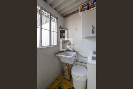 Área de Serviço de casa para alugar com 2 quartos, 100m² em Jardim Sao Carlos (zona Leste), São Paulo