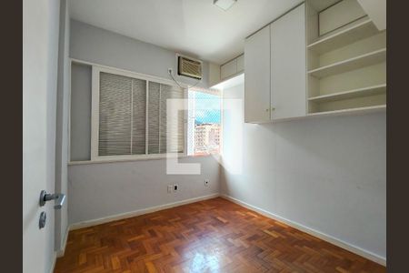 Quarto 1 de apartamento para alugar com 2 quartos, 68m² em Tijuca, Rio de Janeiro