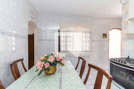 Casa 01 -  Cozinha de casa para alugar com 4 quartos, 150m² em Jardim Sao Carlos (zona Leste), São Paulo