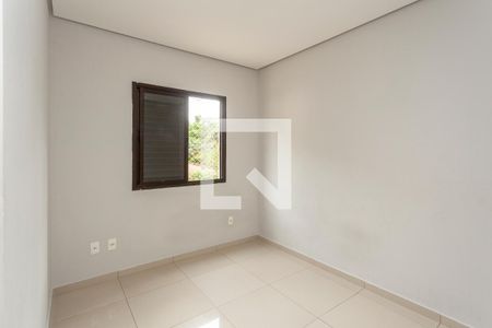 Quarto 1 de apartamento para alugar com 2 quartos, 62m² em Jardim das Flores, São Paulo