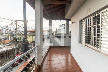 Varanda de casa à venda com 3 quartos, 350m² em Cangaiba, São Paulo