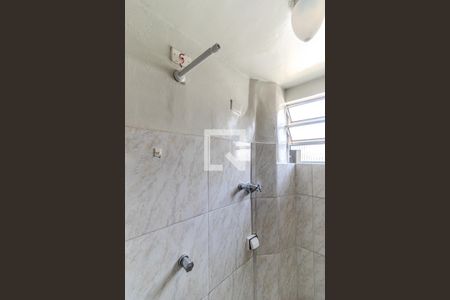 Banheiro de kitnet/studio para alugar com 1 quarto, 30m² em Santa Cecilia, São Paulo