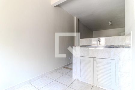 Cozinha de kitnet/studio para alugar com 1 quarto, 30m² em Santa Cecilia, São Paulo