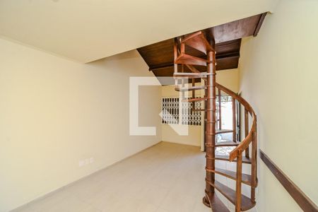 Sala de casa à venda com 4 quartos, 189m² em Sarandi, Porto Alegre