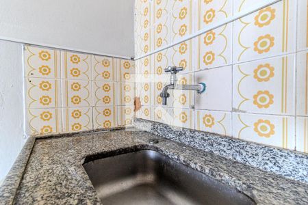 Cozinha de kitnet/studio para alugar com 1 quarto, 27m² em Bela Vista, São Paulo