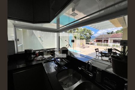 Cozinha de casa de condomínio à venda com 3 quartos, 210m² em Taquara, Rio de Janeiro
