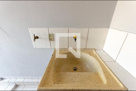 Área de Serviço de casa para alugar com 1 quarto, 50m² em Vila Pereira Cerca, São Paulo
