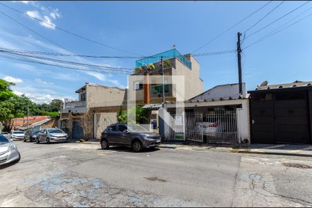 Fachada de casa para alugar com 1 quarto, 50m² em Vila Pereira Cerca, São Paulo