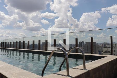 Piscina de kitnet/studio à venda com 1 quarto, 26m² em Vila Nova Conceição, São Paulo