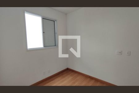 Quarto 2 de apartamento para alugar com 2 quartos, 44m² em Vila Sao Paulo, Ferraz de Vasconcelos
