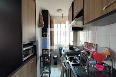 Cozinha de apartamento para alugar com 2 quartos, 45m² em Jardim São José, Campinas